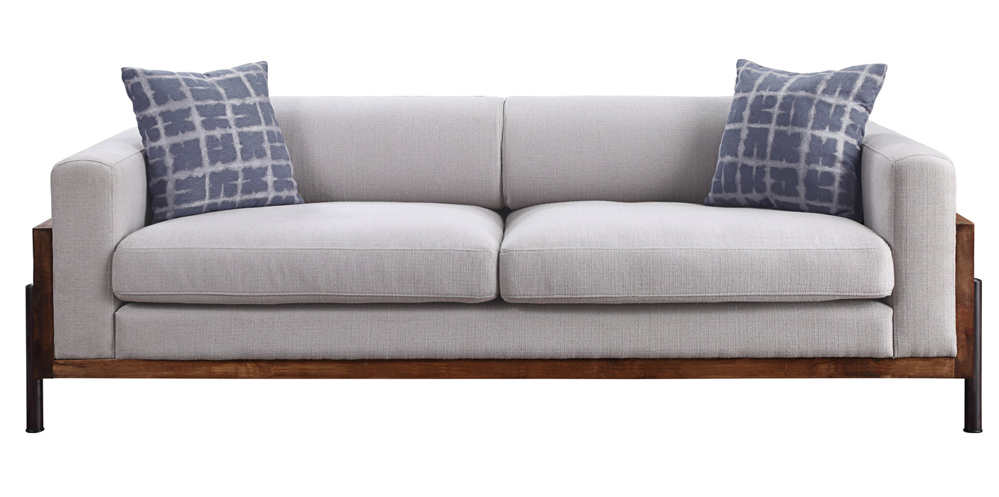 Sofa w/2 Pillows