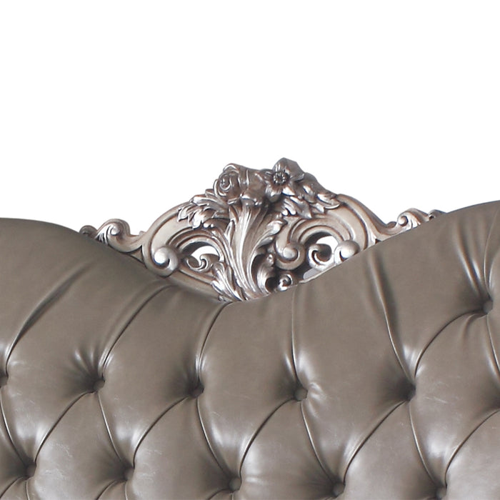 Loveseat w/3 Pillows