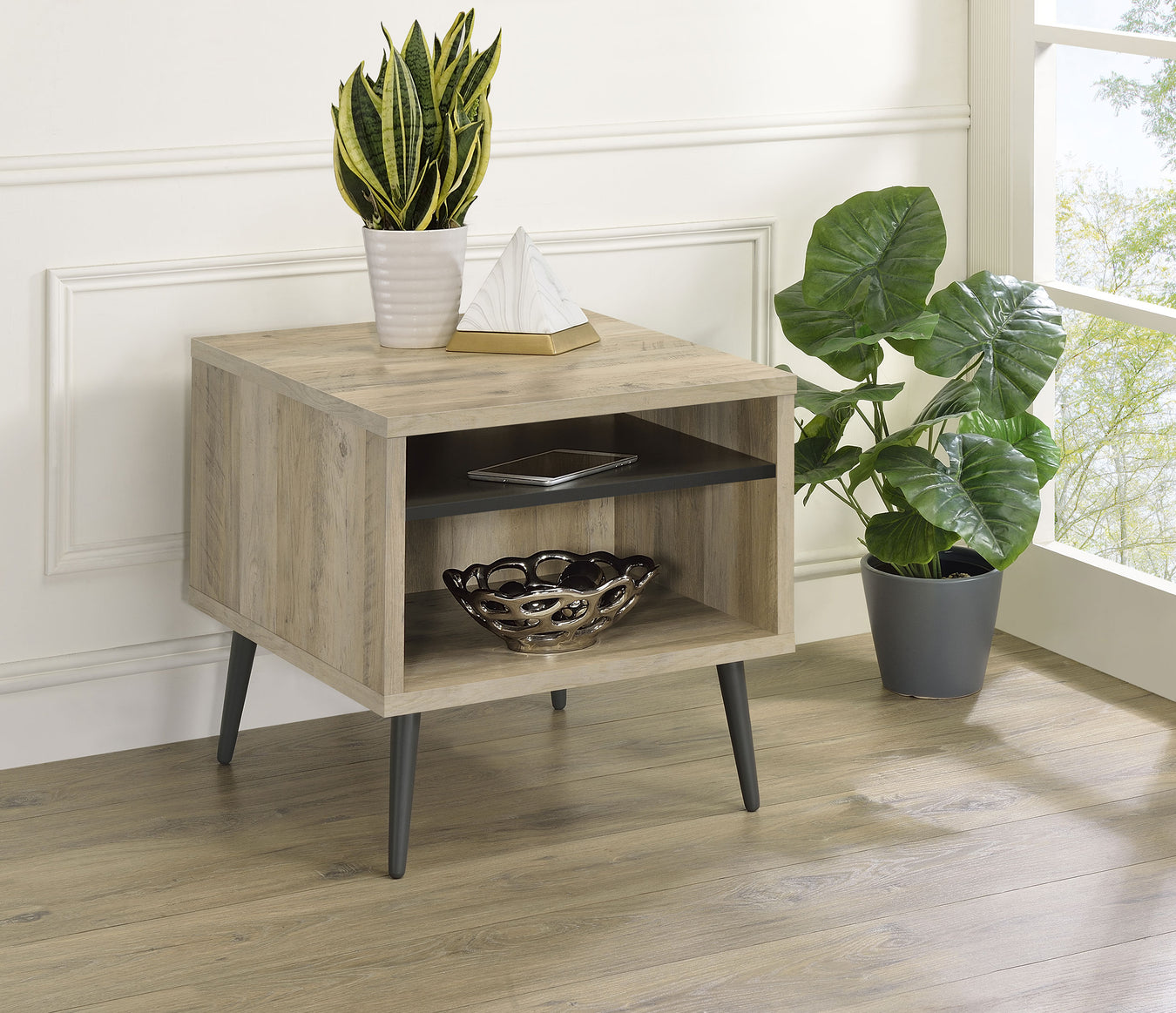 Antique Pine / Grey