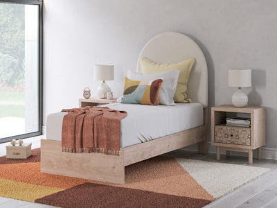 Arloster Upholstered Bed - Couch Potato Furniture & Mattress (CA) - Multi Location